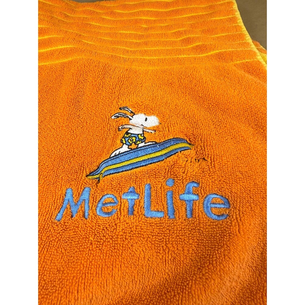 Vintage MetLife Snoopy Beach Towel Orange Striped Peanuts Surfing Embroidered - Picture 2 of 12